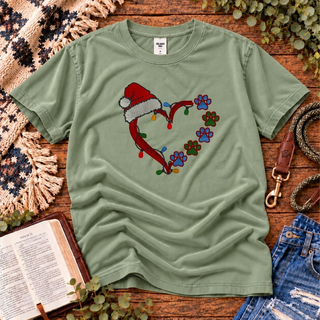 Christmas Paw Heart T-Shirt