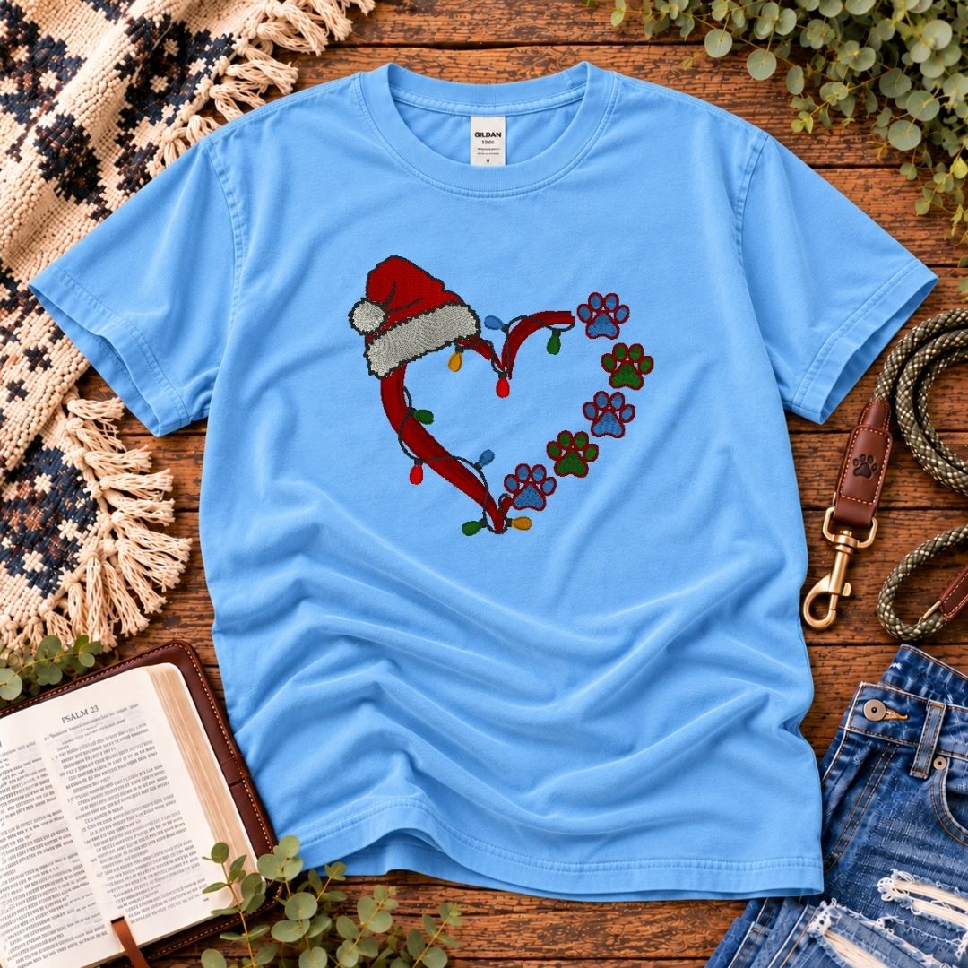 Christmas Paw Heart T-Shirt